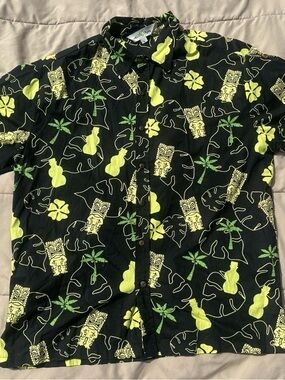 Men's Black & Lime Tropical Print Button-Down Shirt